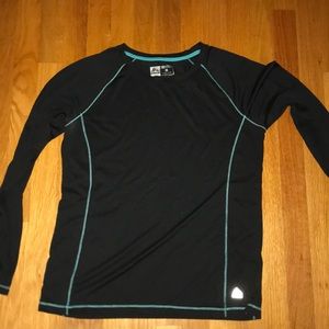 exercise shirt long sleeve